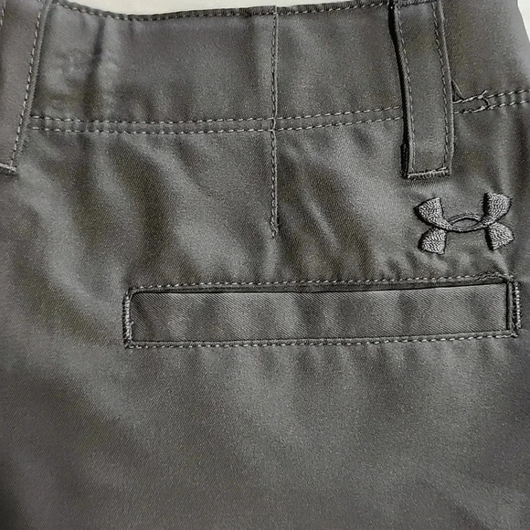 Boys Under Armour Golf Medal Play Short , Graphite, Size 6, NWT - Picture 8 of 11